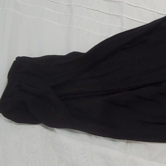 Super Cute Medium Xhilaration Lined Black Lace (at top) Dress. Split long sleeve - Picture 9 of 10